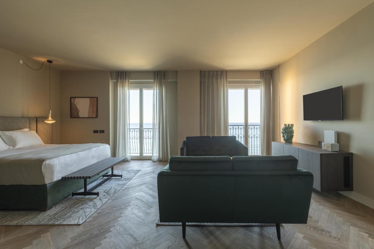 Hotel Windsor ไลเกวญา ภายนอก รูปภาพ